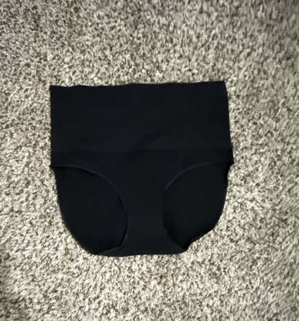 Spanx High-Waisted Briefs Size L Black Shapewear